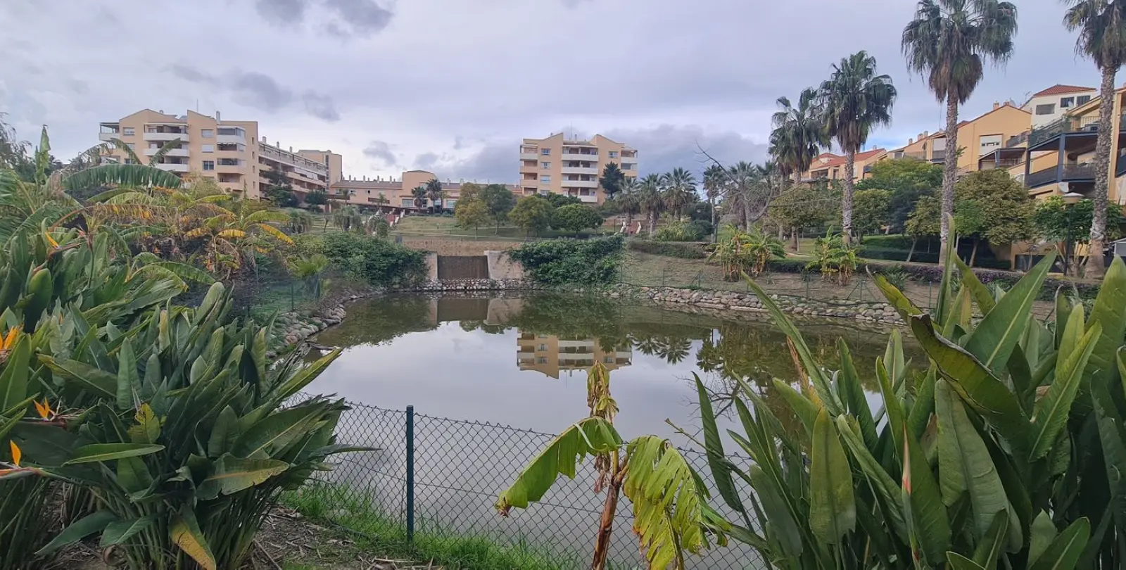 Sale of penthouse in Alhaurín de la Torre 30