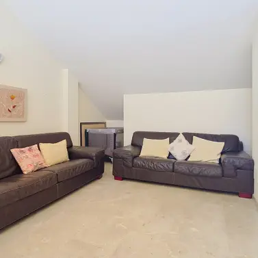 Sale of penthouse duplex in La Duquesa