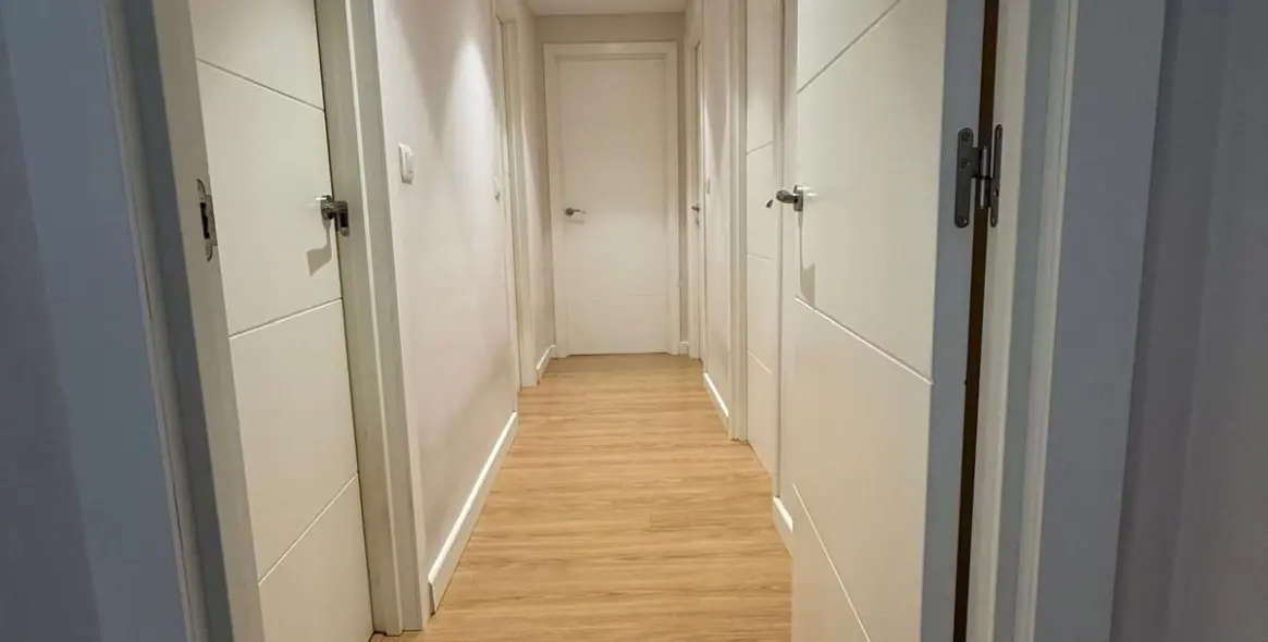 Продажа апартаментов на среднем этаже в Marbella 11