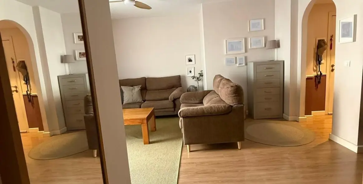 Sale of middle floor apartment in Marbella 23