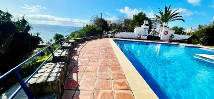 Sale of townhouse in Benalmadena Costa 1