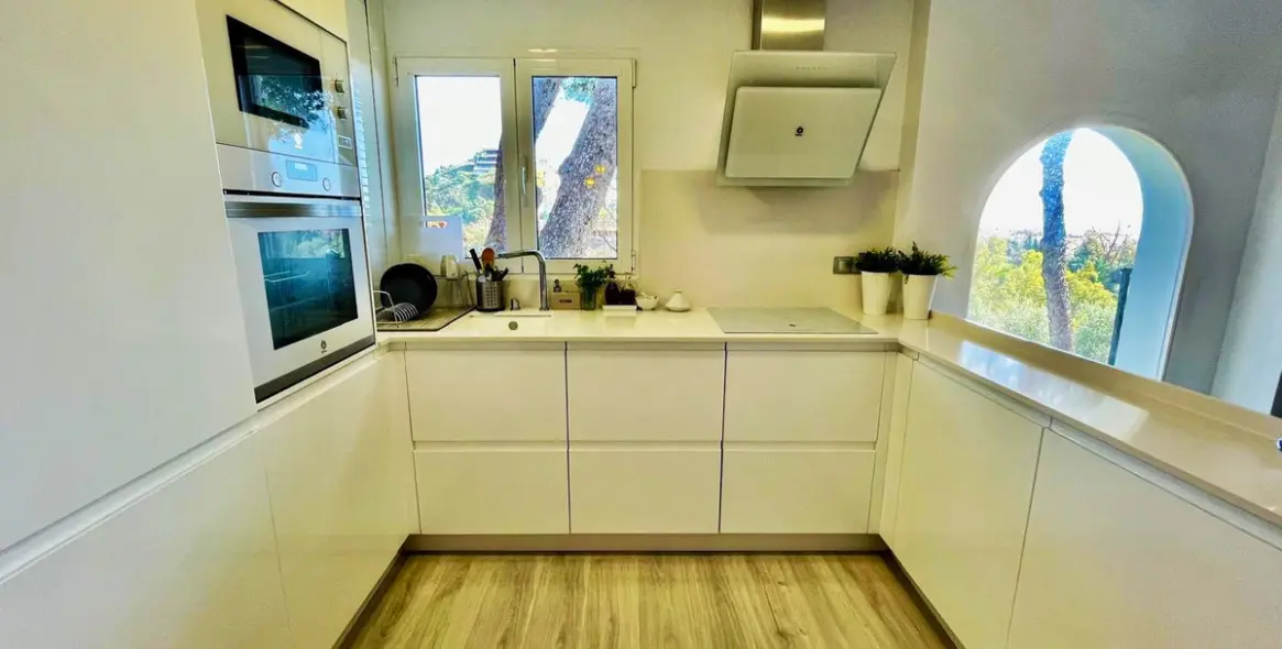 Sale of townhouse in Benalmadena Costa 16