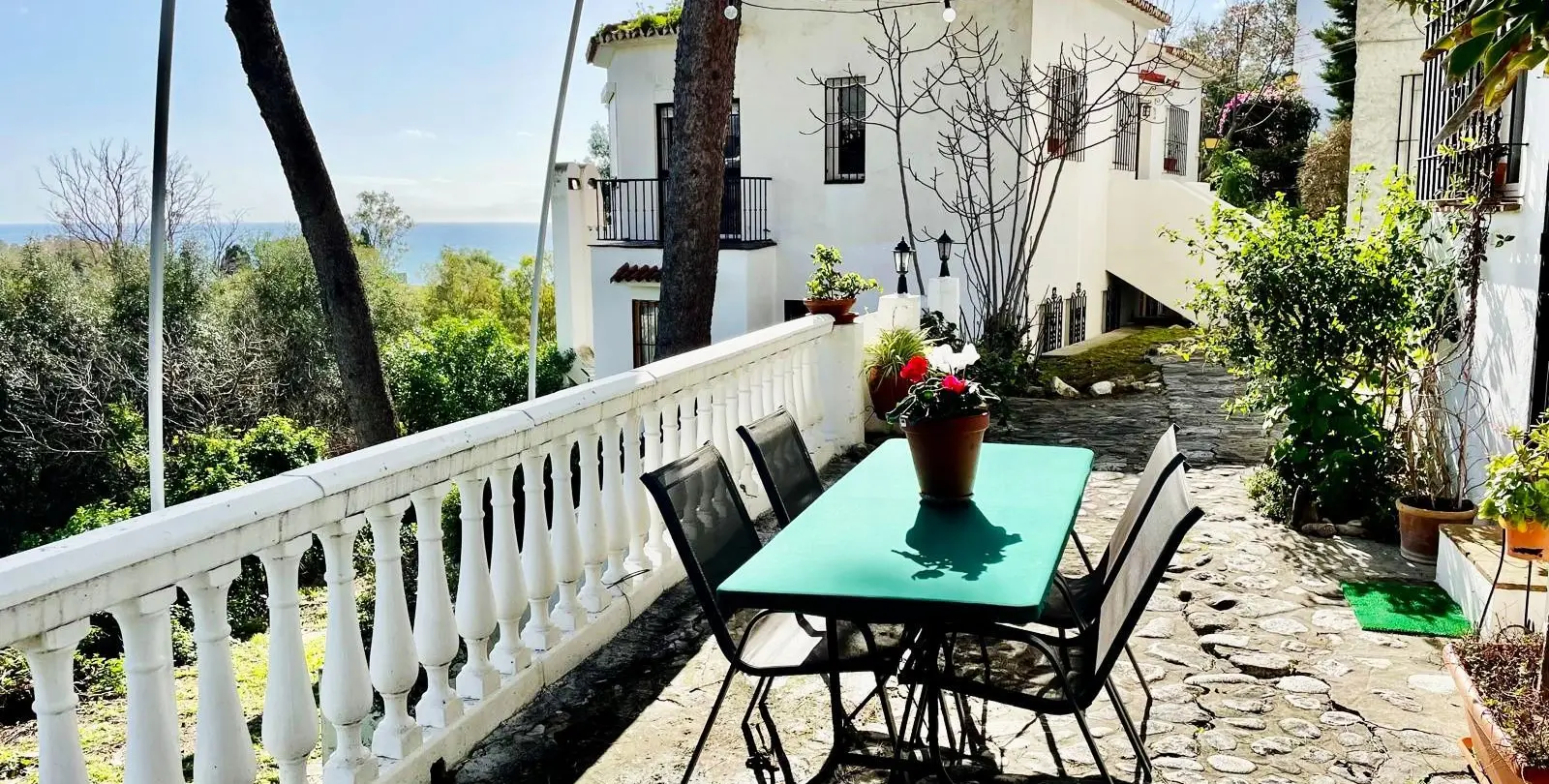 Sale of townhouse in Benalmadena Costa 1
