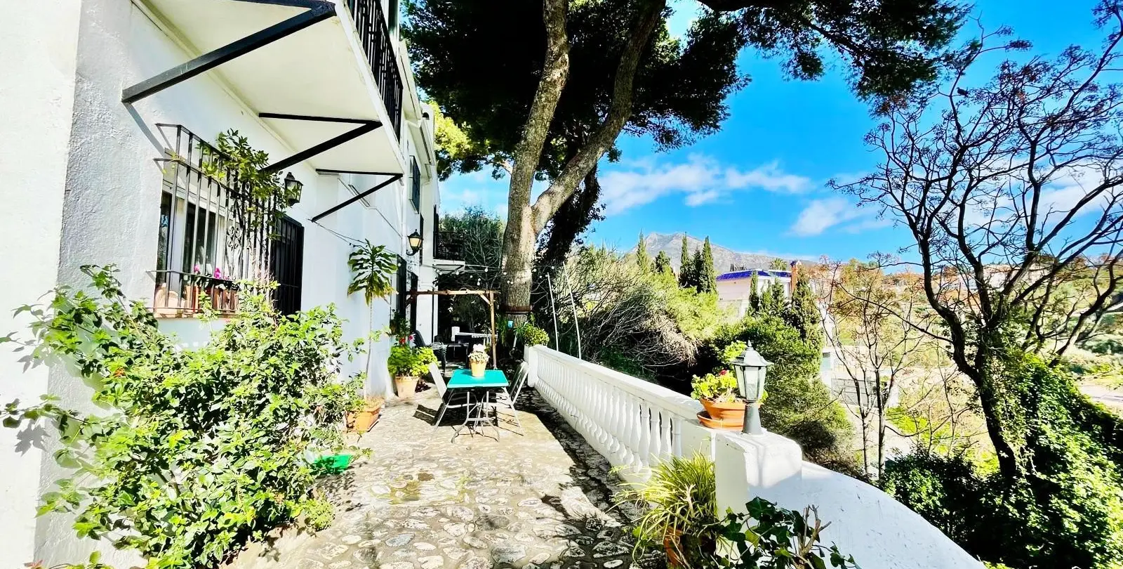 Sale of townhouse in Benalmadena Costa 2