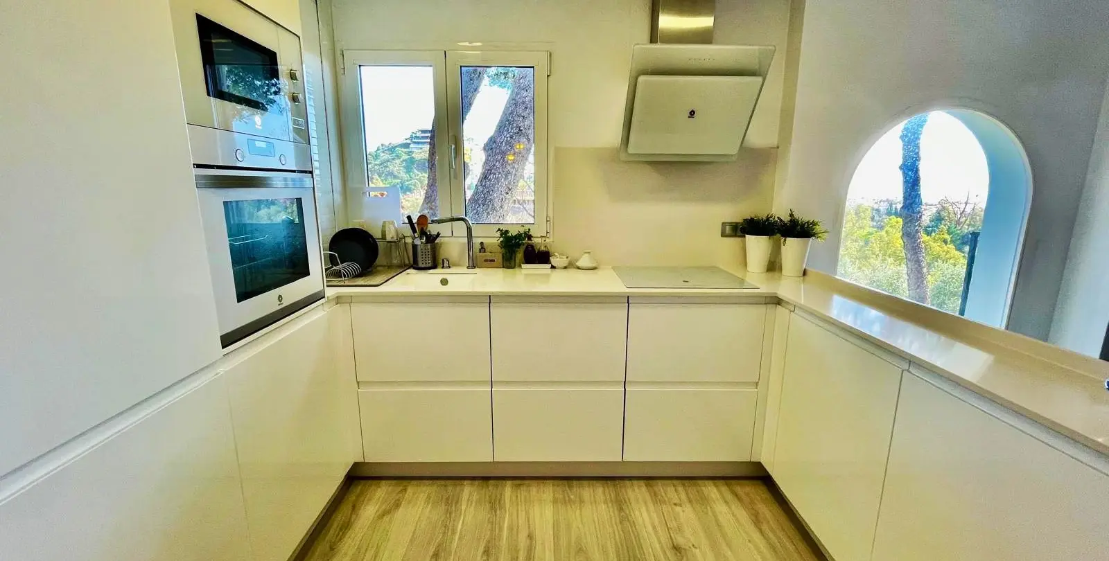Sale of townhouse in Benalmadena Costa 14