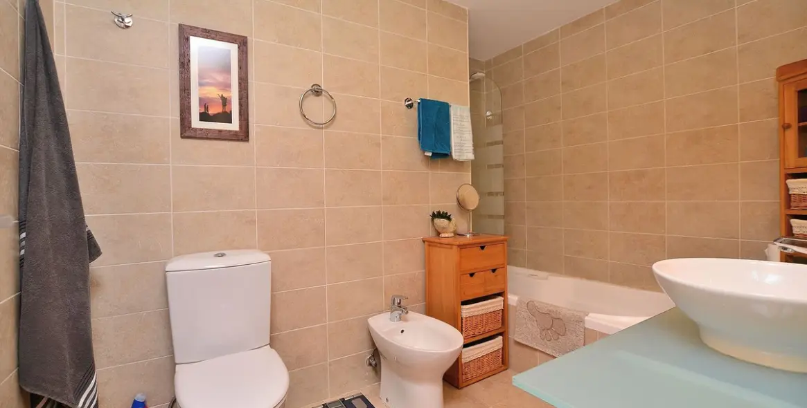 Продажа апартаментов на среднем этаже в Benalmadena 16