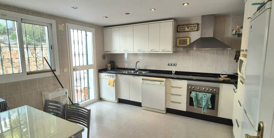 Sale of semi-detached house in Alhaurin Golf 11