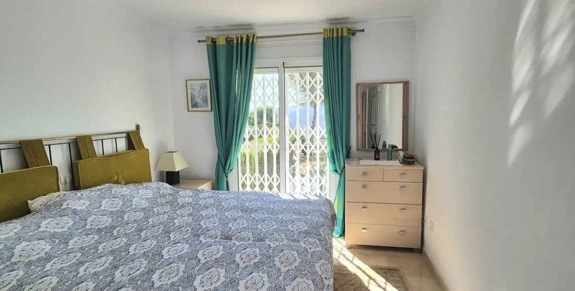 Sale of semi-detached house in Alhaurin Golf 18