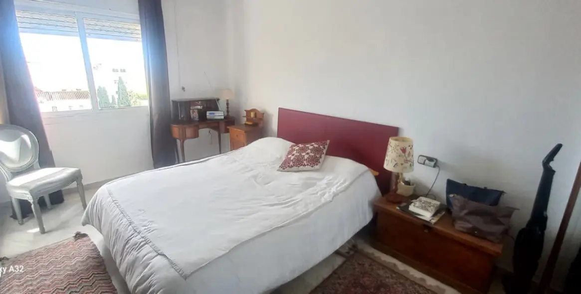 Sale of middle floor apartment in La Cala de Mijas 10