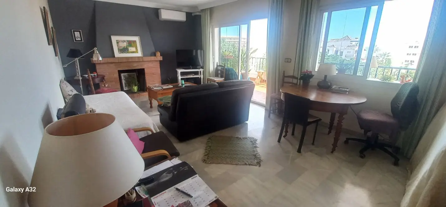 Sale of middle floor apartment in La Cala de Mijas 3
