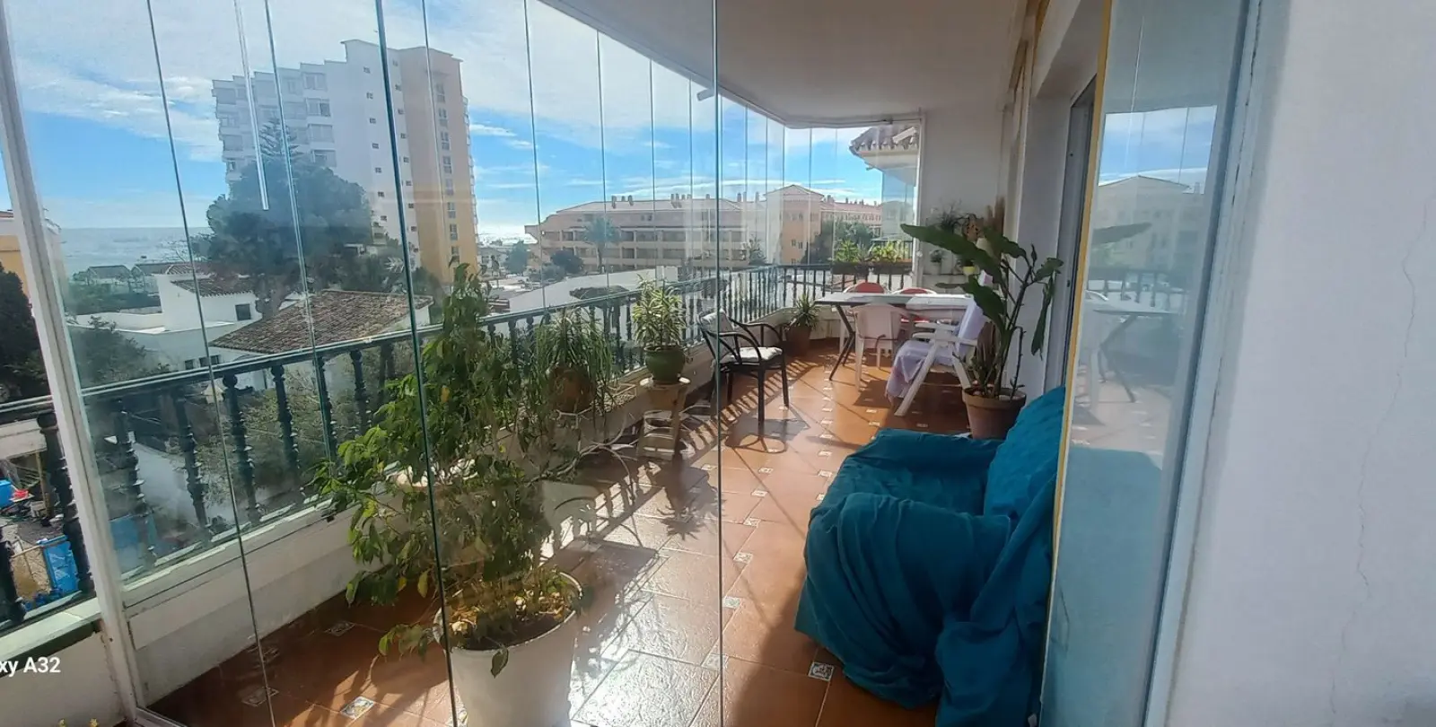 Sale of middle floor apartment in La Cala de Mijas 5