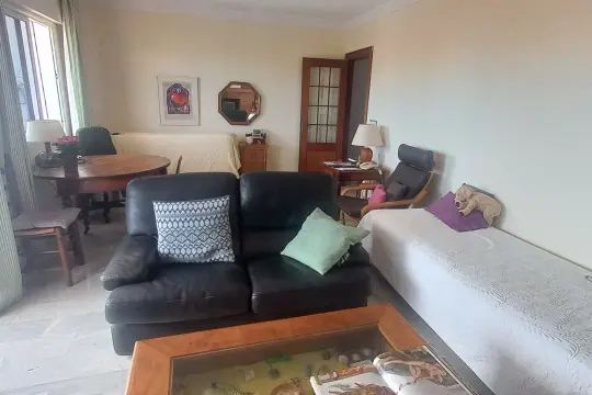 Image 7 thumb