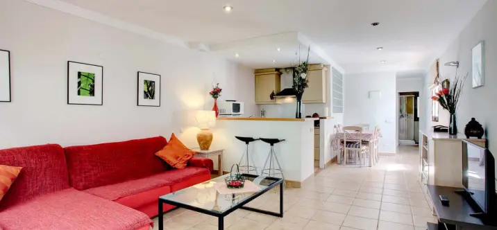 Продажа апартаментов на среднем этаже в Marbella 2