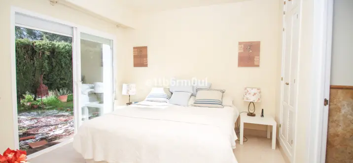 Venta de adosado en Istán 4