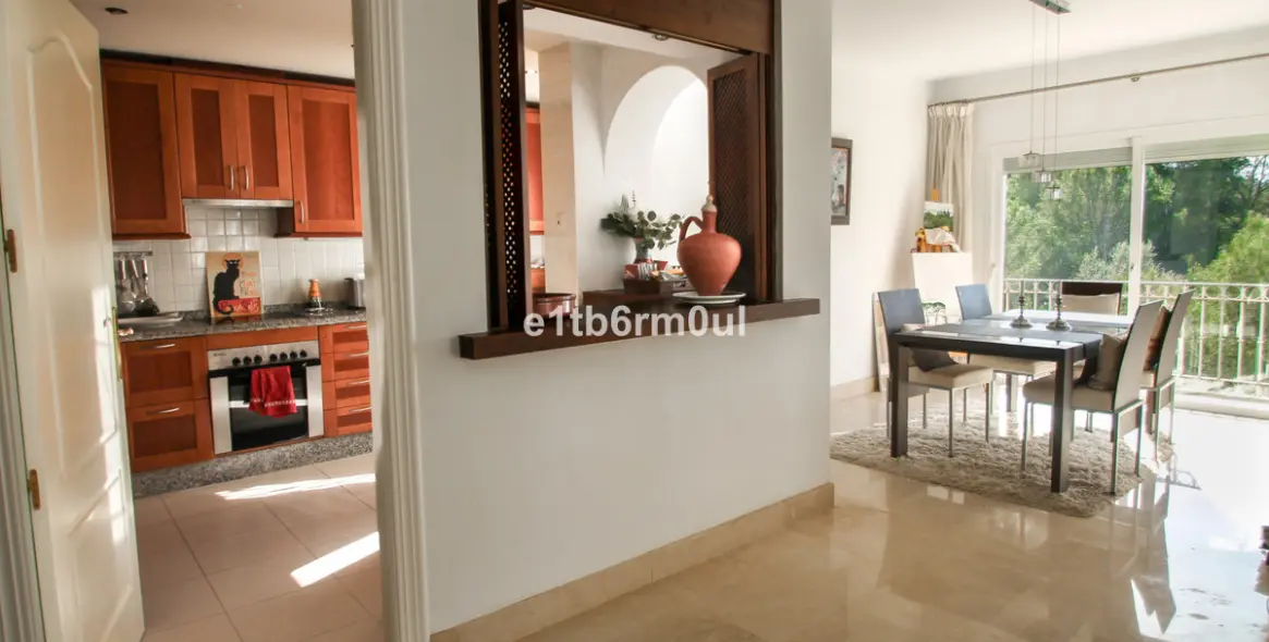 Venta de adosado en Istán 8