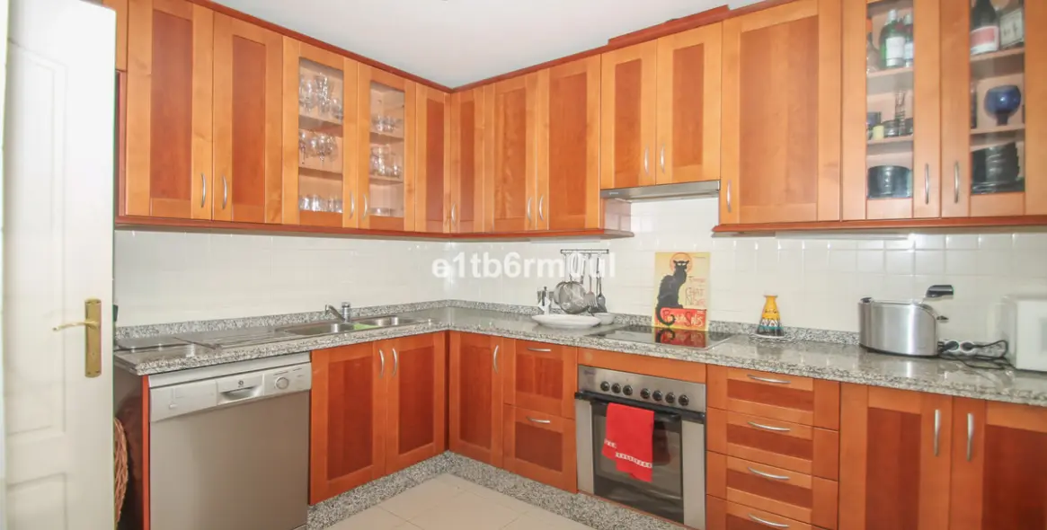 Venta de adosado en Istán 11