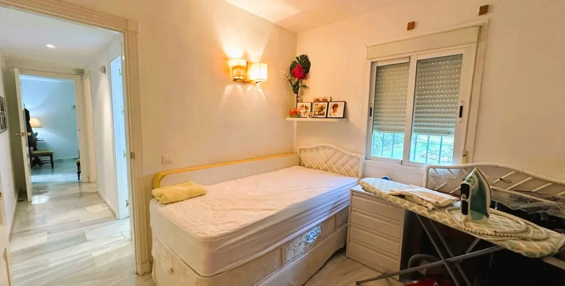 Продажа апартаментов на первом этаже в Nueva Andalucía 17