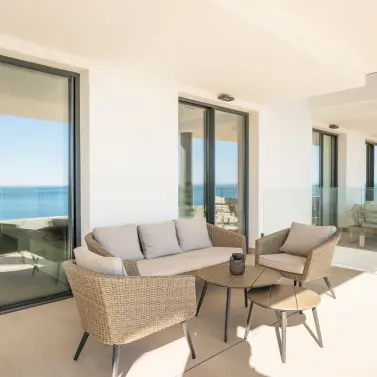 Продажа апартаментов на среднем этаже в Fuengirola