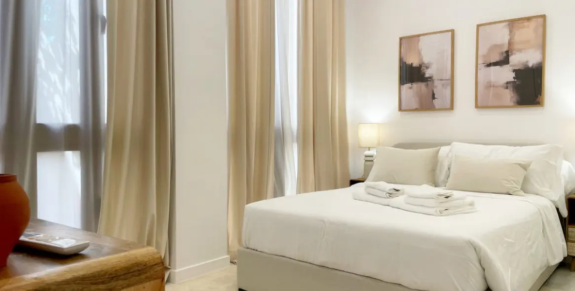 Продажа апартаментов на среднем этаже в Centro Histórico 7