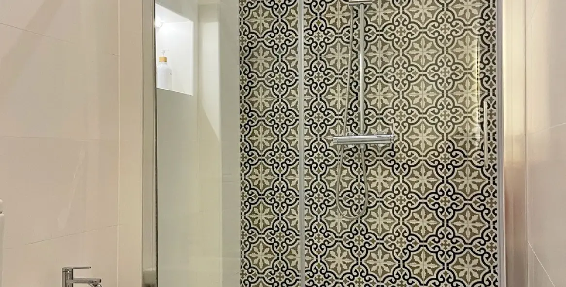 Продажа апартаментов на среднем этаже в Centro Histórico 10