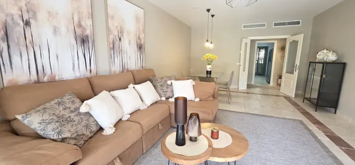 Sale of ground floor apartment in Estepona 3