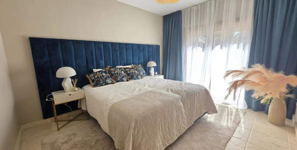 Sale of ground floor apartment in Estepona 9