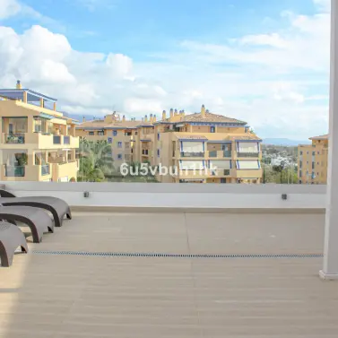 Продажа двухуровневого пентхауса в San Pedro de Alcántara