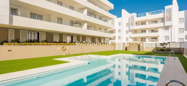 Продажа двухуровневого пентхауса в San Pedro de Alcántara 1