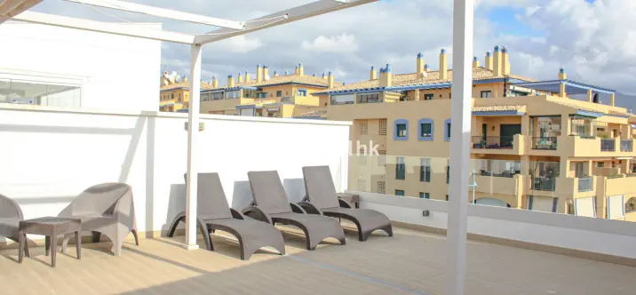 Продажа двухуровневого пентхауса в San Pedro de Alcántara 2