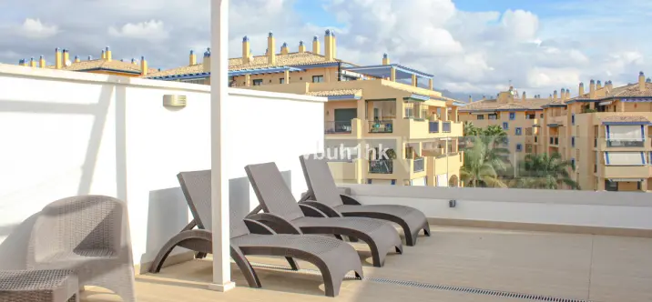 Продажа двухуровневого пентхауса в San Pedro de Alcántara 4