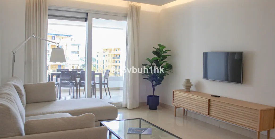 Sale of penthouse duplex in San Pedro de Alcántara 11
