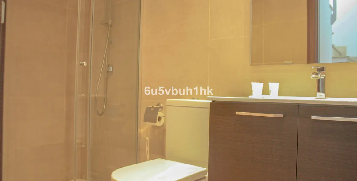 Продажа двухуровневого пентхауса в San Pedro de Alcántara 28