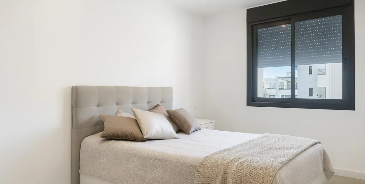 Sale of penthouse duplex in Estepona 15