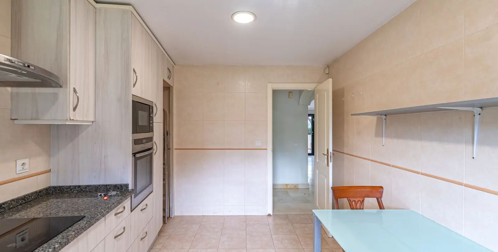 Продажа таунхауса в Estepona 12