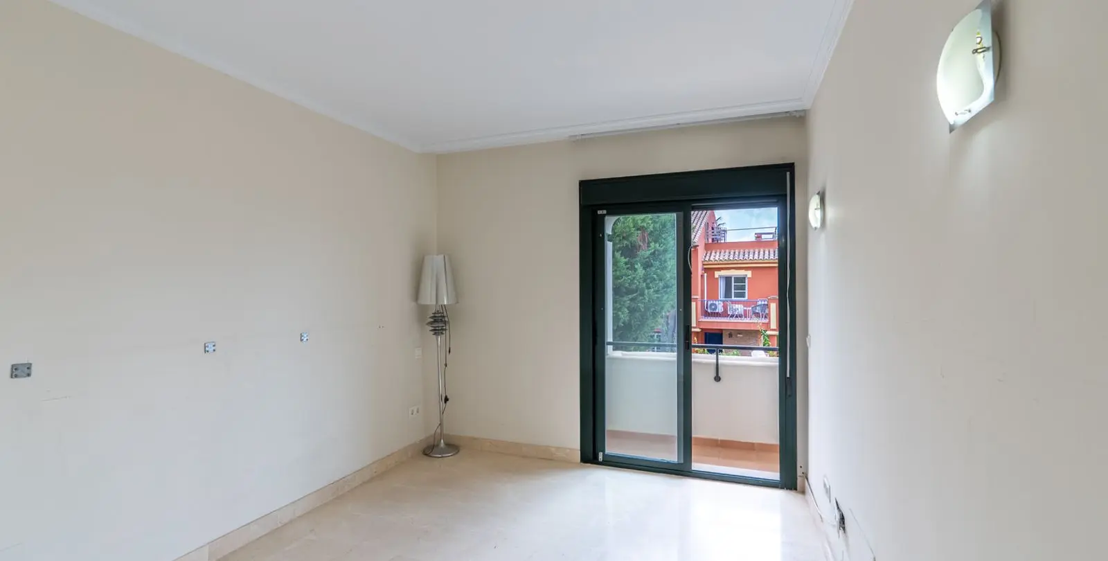 Продажа таунхауса в Estepona 17