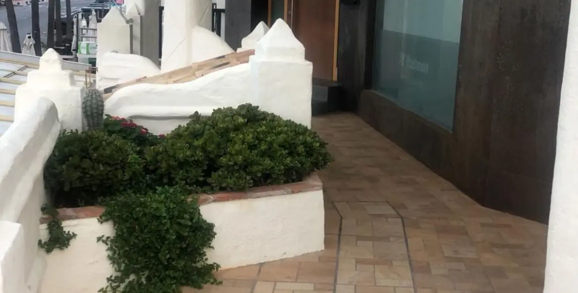 Продажа офиса в Benalmadena Costa 3