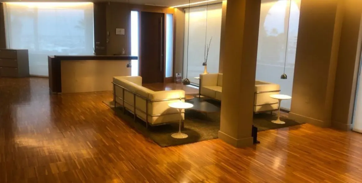 Продажа офиса в Benalmadena Costa 4