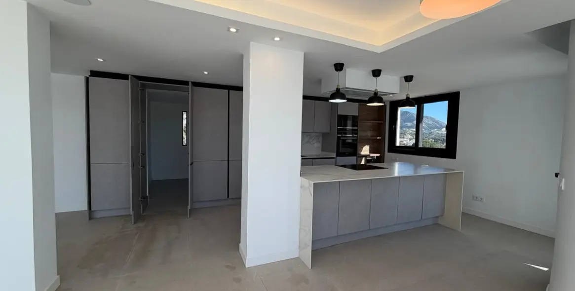 Продажа  отдельно стоящей виллы в Campo Mijas 18