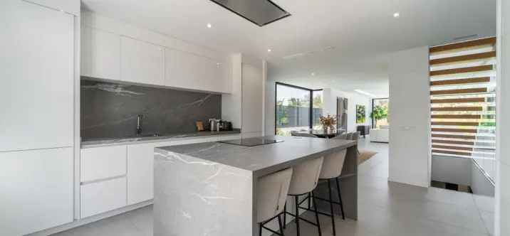 Продажа  отдельно стоящей виллы в Atalaya 3