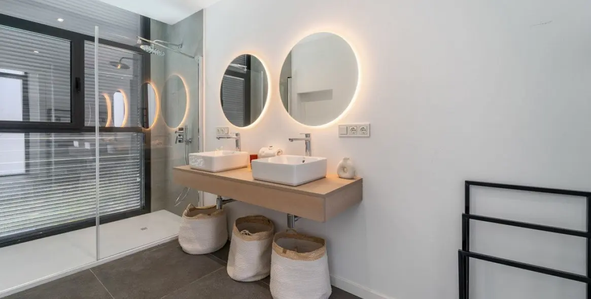 Продажа  отдельно стоящей виллы в Atalaya 12