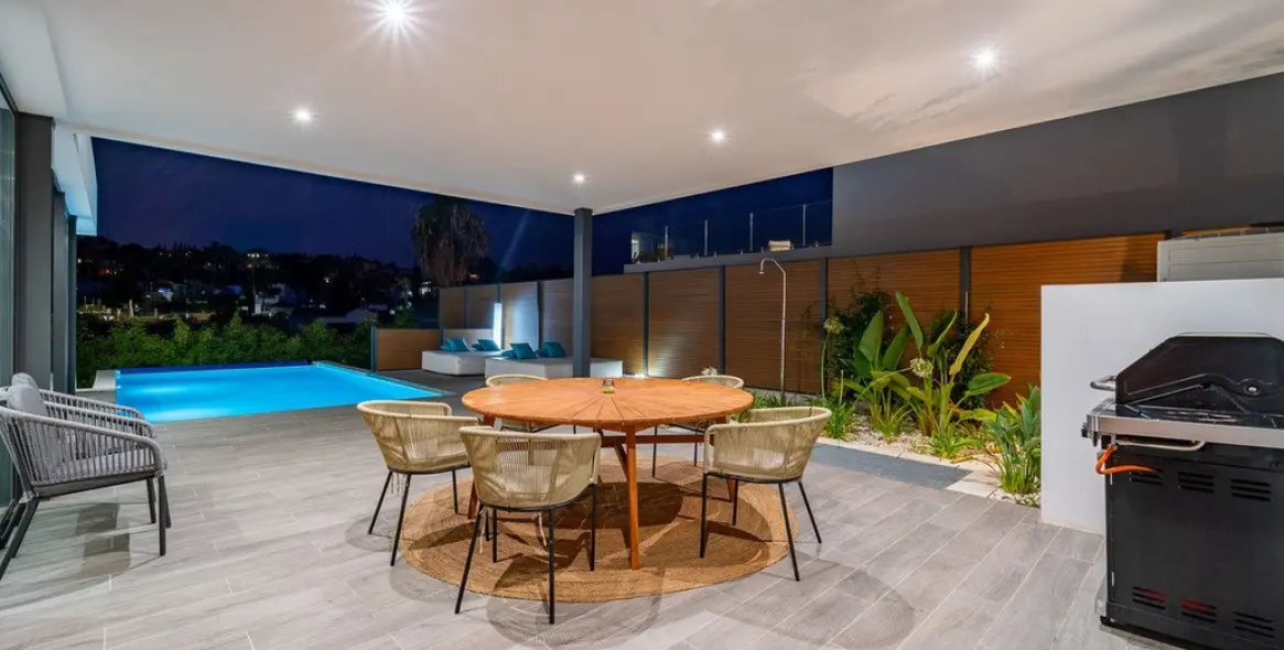 Продажа  отдельно стоящей виллы в Atalaya 26