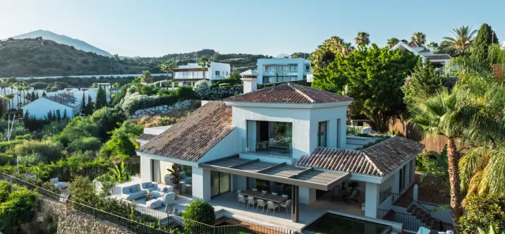 Venta de villa independiente en Nueva Andalucía 2