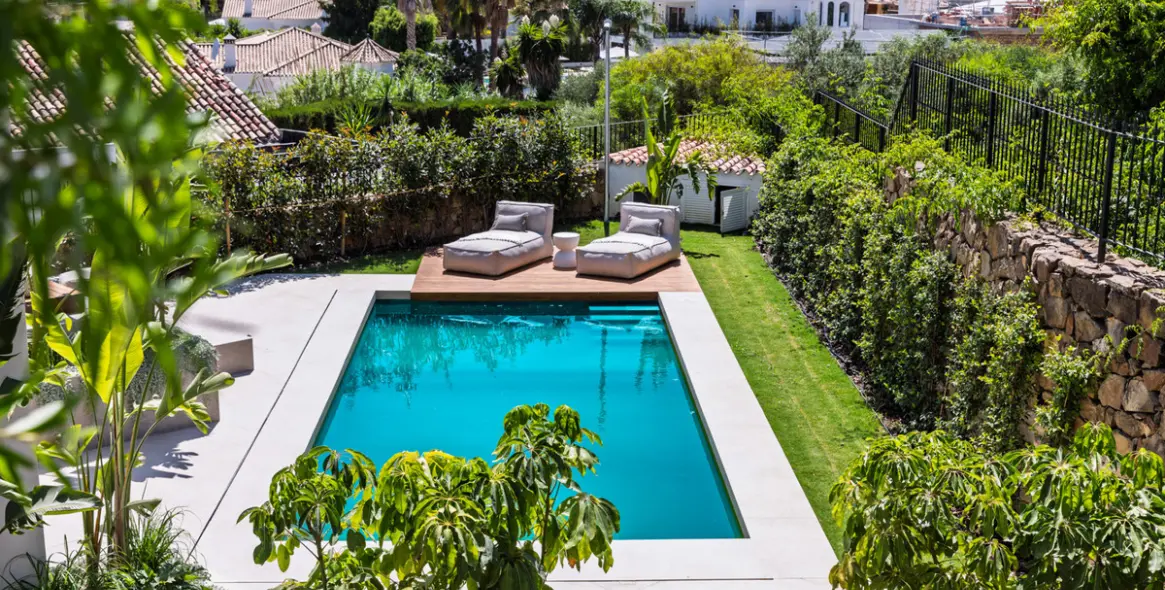 Sale of detached villa in Nueva Andalucía 6