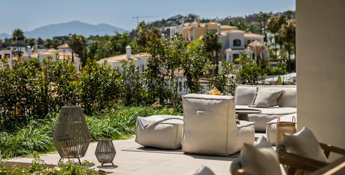 Sale of detached villa in Nueva Andalucía 12