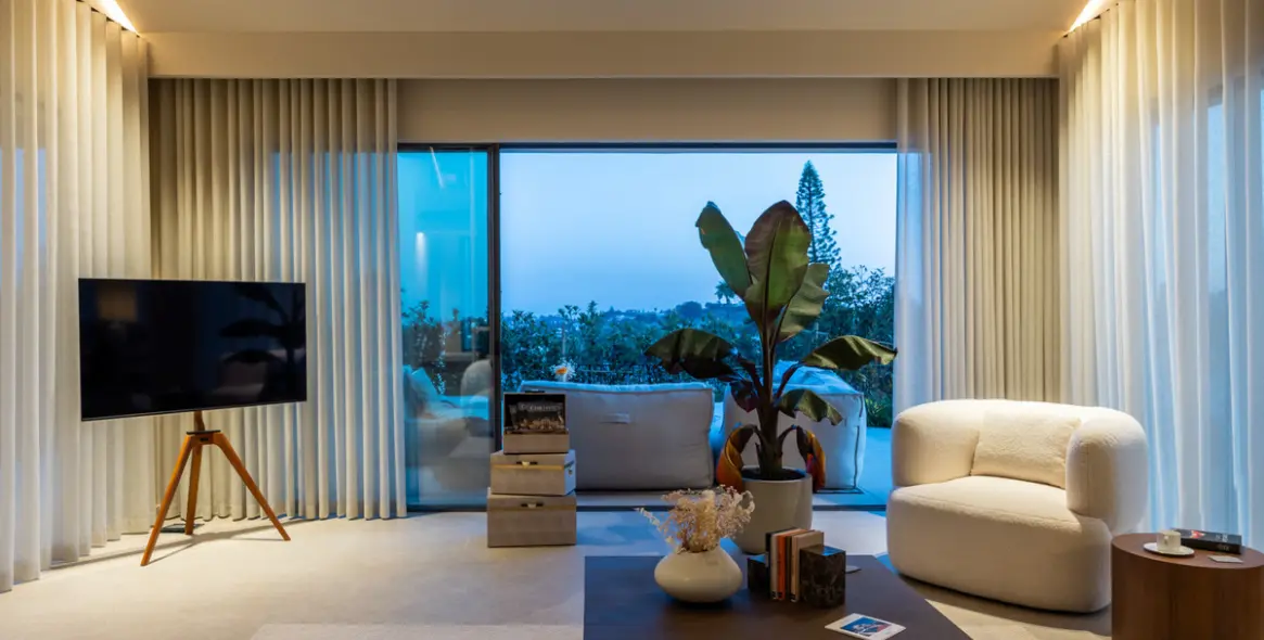 Sale of detached villa in Nueva Andalucía 41