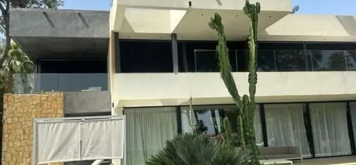 Venta de villa independiente en Marbella 1