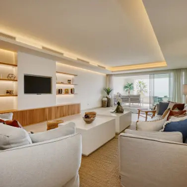 Venta de apartamento en planta media en Estepona