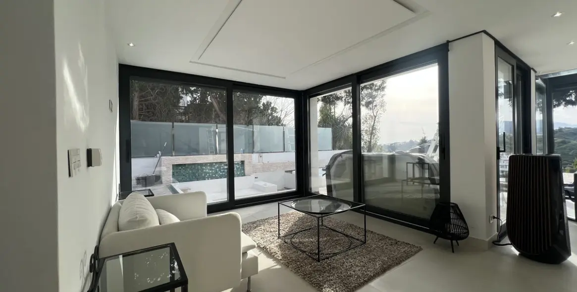 Продажа  отдельно стоящей виллы в Nueva Andalucía 17