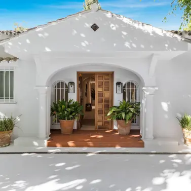 Venta de villa independiente en Hacienda Las Chapas