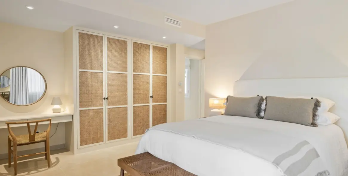 Venta de villa independiente en Hacienda Las Chapas 14